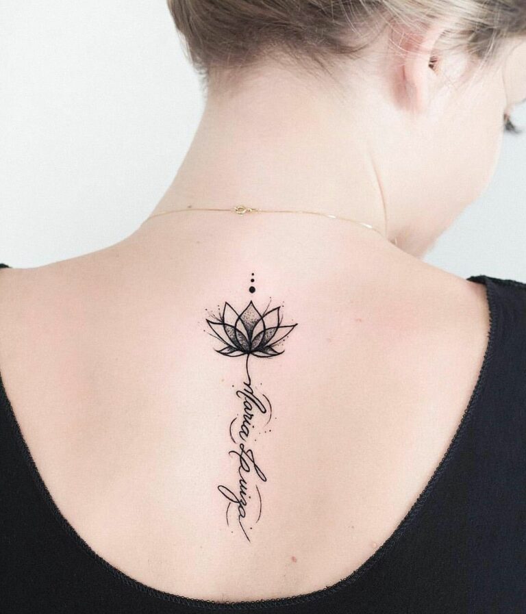 Significado da tatuagem de flor de lotus