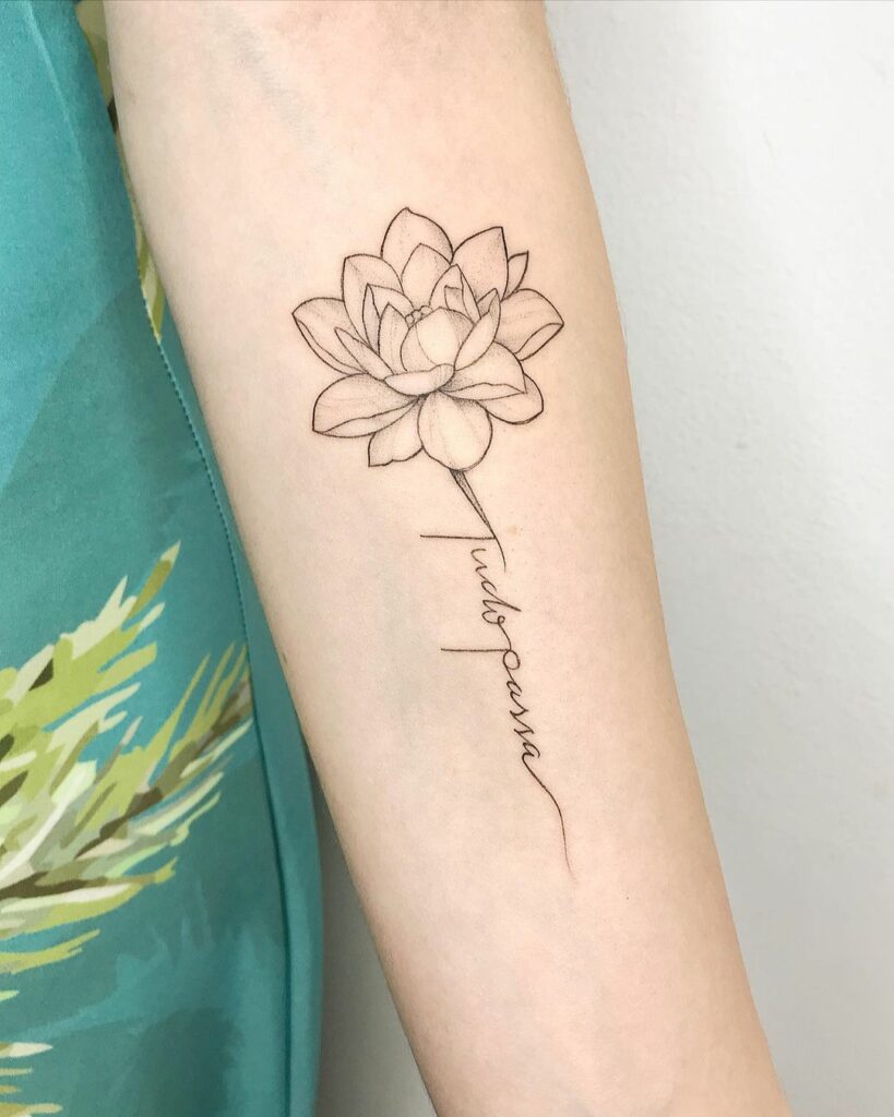 Significado da tatuagem de flor de lotus