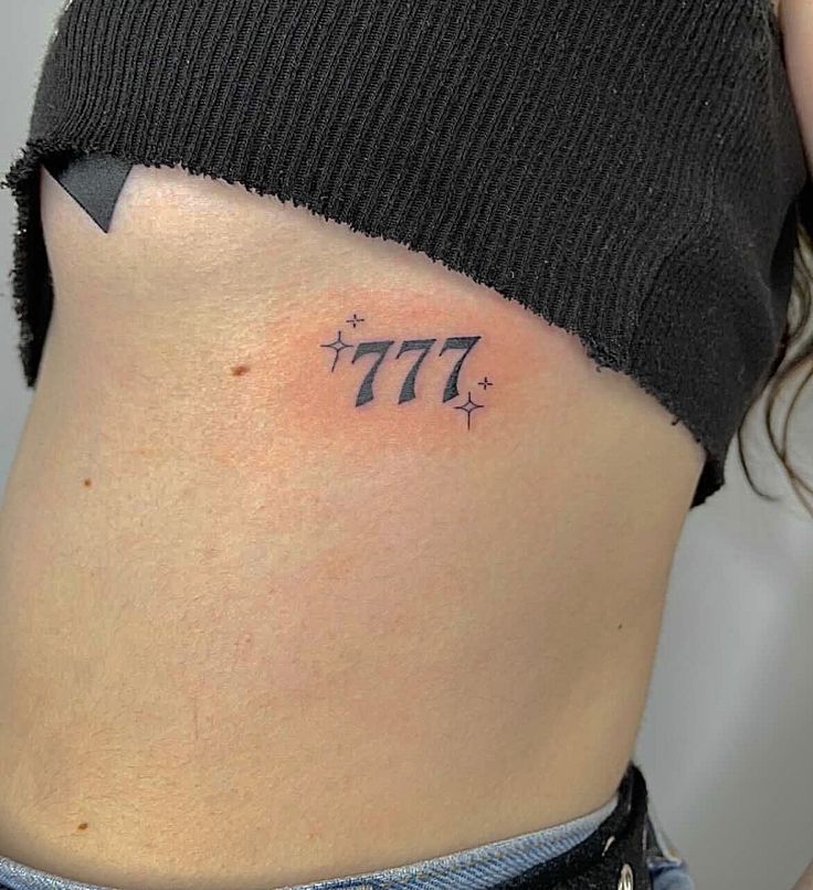 Significado da tatuagem 777 