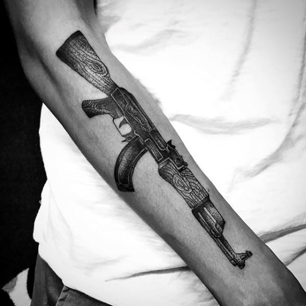 Significado da Tatuagem AK-47